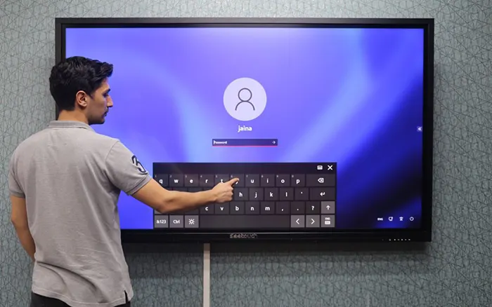 نمایشگر لمسی